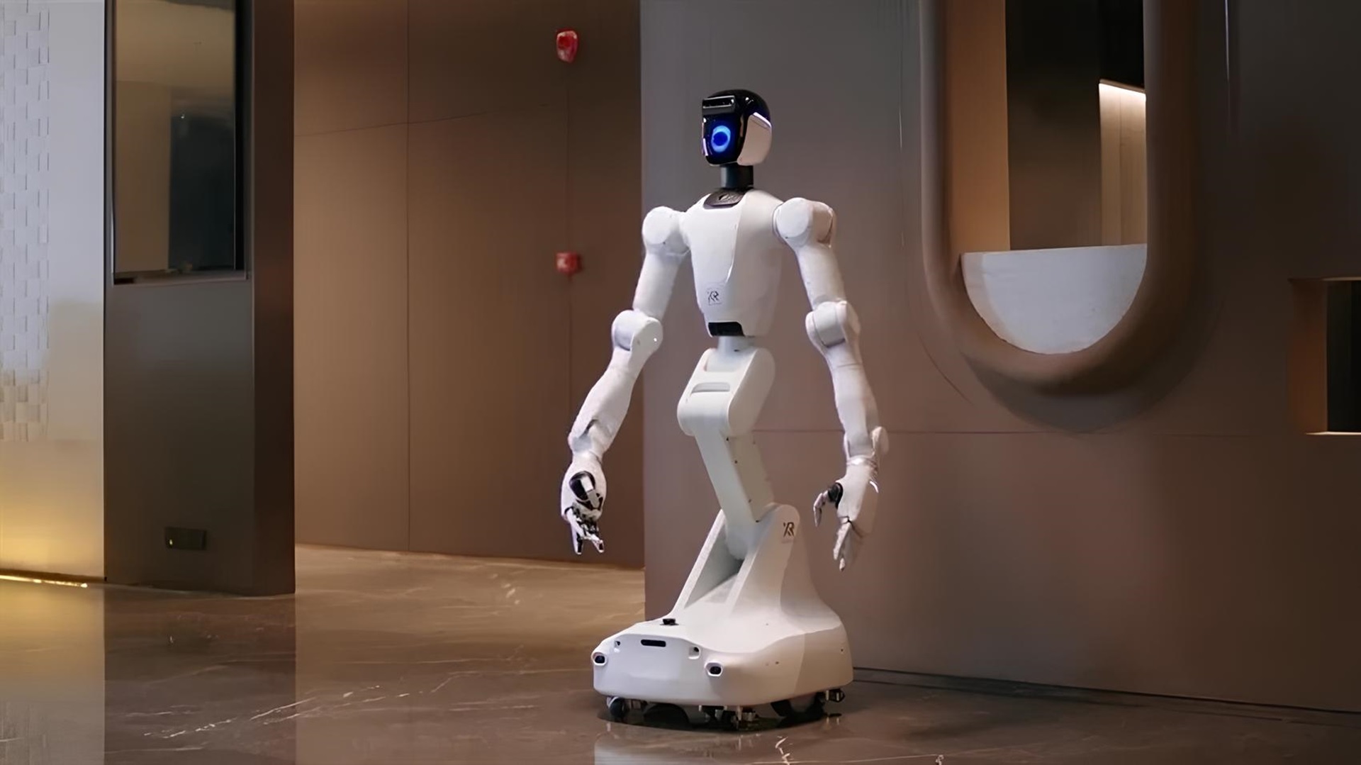 X Square Robot