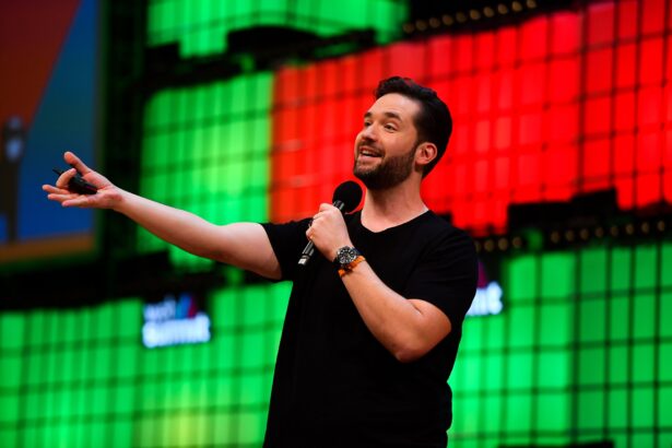 6 November 2018; Alexis Ohanian, Reddit on Centre Stage during the opening day of Web Summit 2018 at the Altice Arena in Lisbon, Portugal. Photo by Seb Daly/Web Summit via Sportsfile